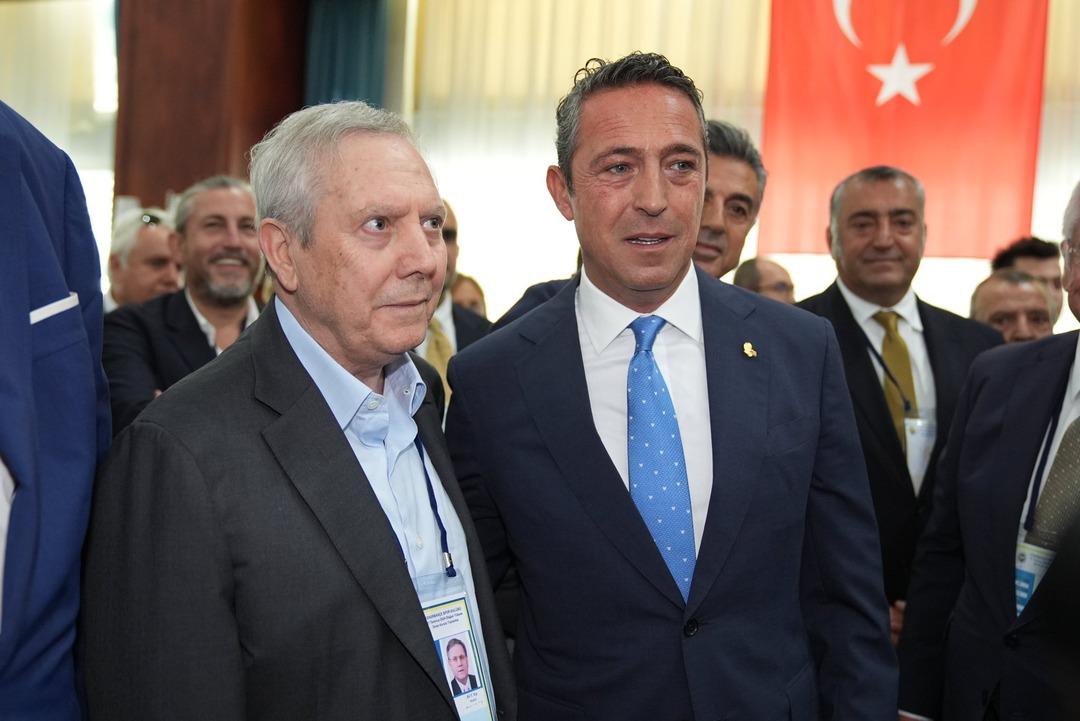 Seçimlerden önce dikkat çeken Ali Koç Tan Aziz Yildirim! 4